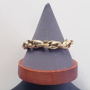 Elegant Gold Chain Intertwined Rope Bracelet 0099